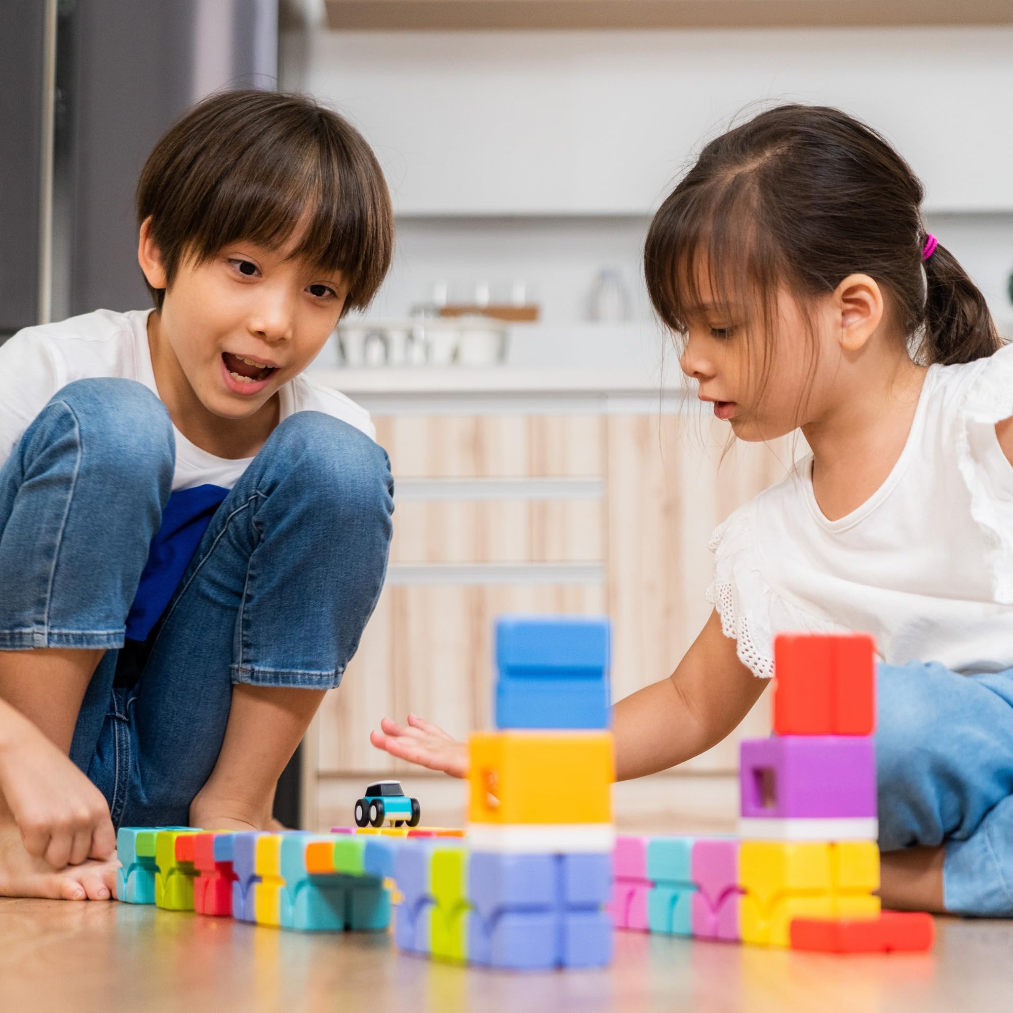 Amazon.co.jp: Qbi Explorer Kids(子どもセット) MINI ブロック19個 車